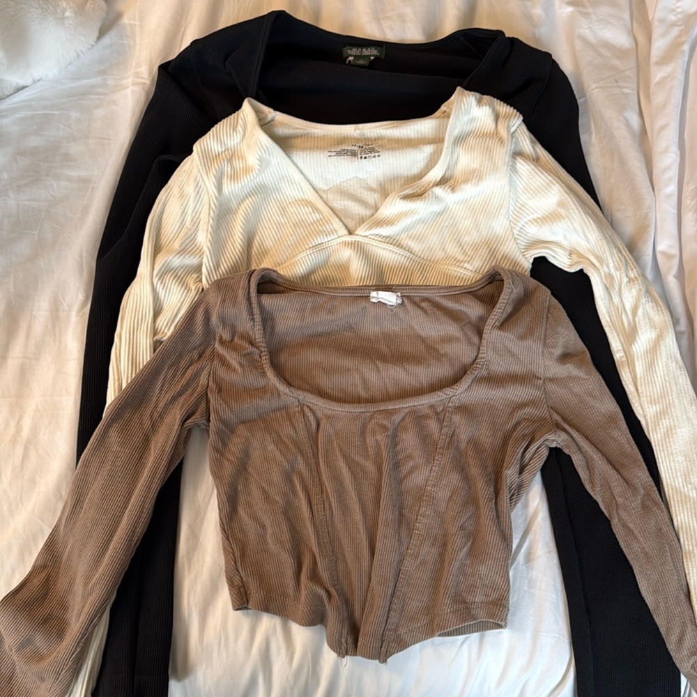 Cropped long sleeves